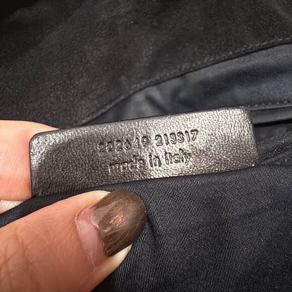 YSL Downtown Tote in patent black - Picture 8 of 16